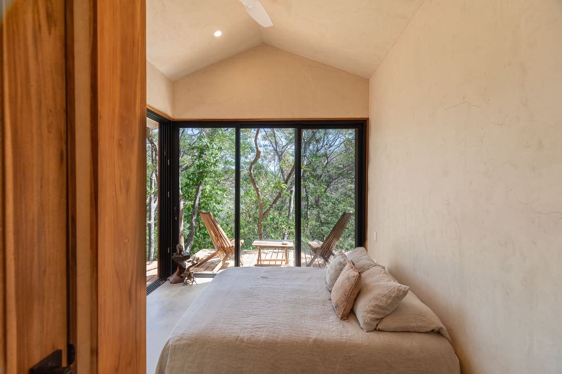 Private Residence — photo 4